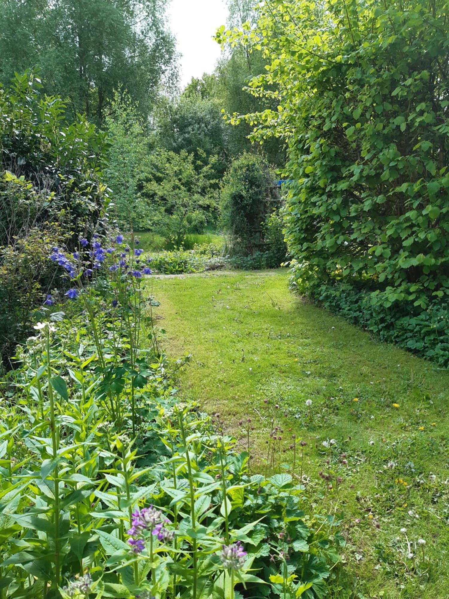 Rustherberg Valthermond Luaran gambar